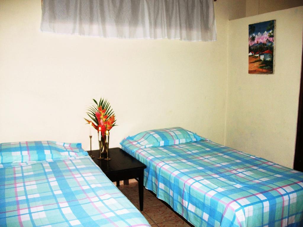 Hotel & Hostal Yaxkin Copán Cameră foto